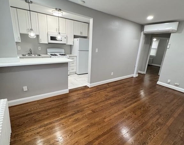 1104 Meridene Drive - Photo Thumbnail 2