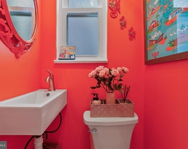 1215 33rd Street Nw - Photo Thumbnail 12