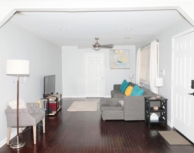 531 Allendale Drive - Photo Thumbnail 3