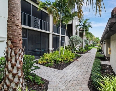 5517 Palmer Circle - Photo Thumbnail 1