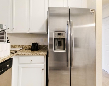 5517 Palmer Circle - Photo Thumbnail 10