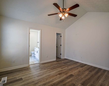 515 Allens Landing Court - Photo Thumbnail 34