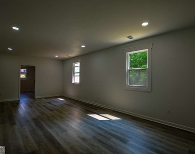 515 Allens Landing Court - Photo Thumbnail 53