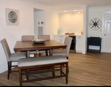 2286 Anchorage Lane - Photo Thumbnail 15