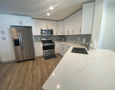 2286 Anchorage Lane - Photo Thumbnail 12