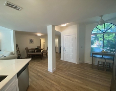 2286 Anchorage Lane - Photo Thumbnail 13