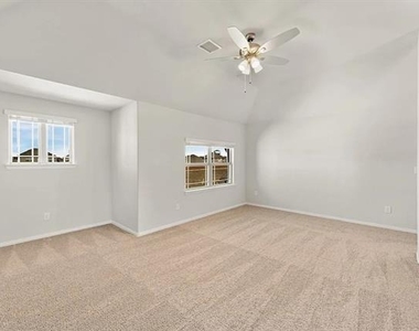1232 Starlight Avenue - Photo Thumbnail 18
