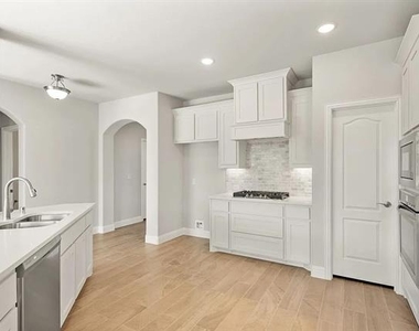 1232 Starlight Avenue - Photo Thumbnail 14