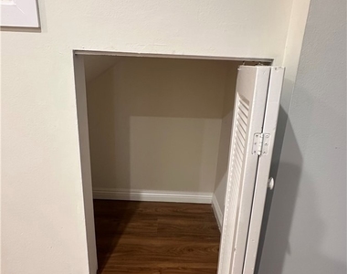 404 Concord - Photo Thumbnail 5