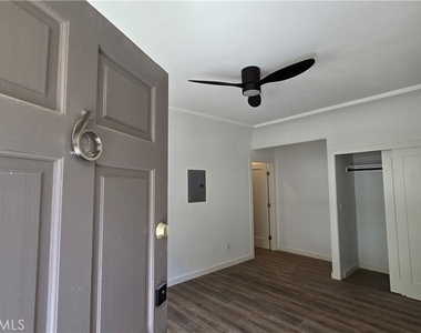 973 N Park - Photo Thumbnail 1