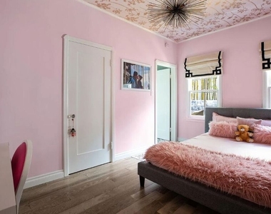 1514 Sunset Plaza Drive - Photo Thumbnail 34