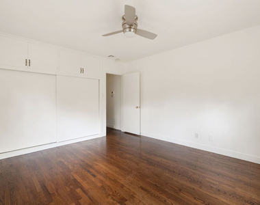 821 Laveta Terrace - Photo Thumbnail 8