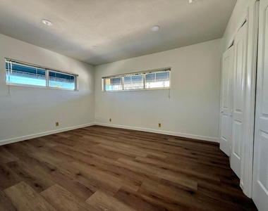 1165 E Atlantic Avenue - Photo Thumbnail 16