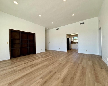 1165 E Atlantic Avenue - Photo Thumbnail 23