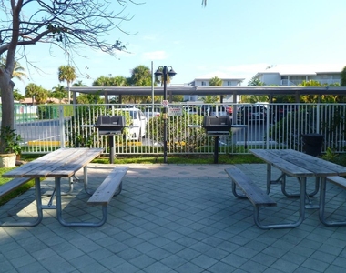 2851 S Ocean Boulevard - Photo Thumbnail 20