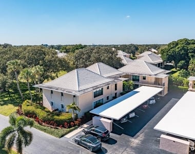 6 Concourse Drive - Photo Thumbnail 28