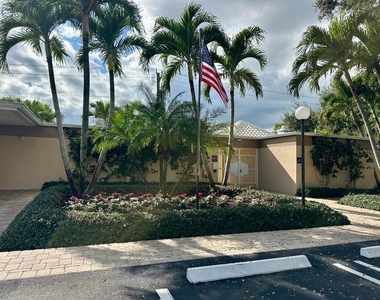 6 Concourse Drive - Photo Thumbnail 46