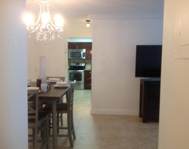 3221 S Ocean Boulevard - Photo Thumbnail 9