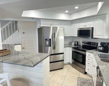 237 Seabreeze Circle - Photo Thumbnail 6