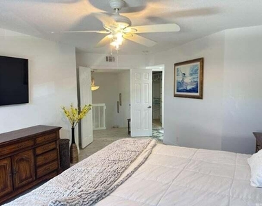 237 Seabreeze Circle - Photo Thumbnail 13