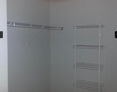 804 E Windward Way - Photo Thumbnail 12