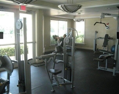 804 E Windward Way - Photo Thumbnail 13