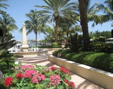 804 E Windward Way - Photo Thumbnail 11