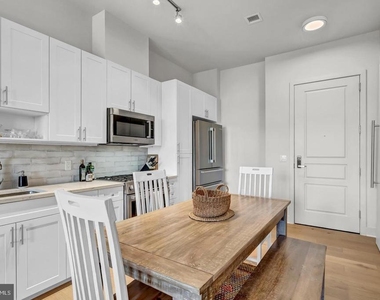 6803 Cameron Drive Nw - Photo Thumbnail 17