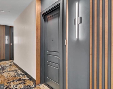 6803 Cameron Drive Nw - Photo Thumbnail 5