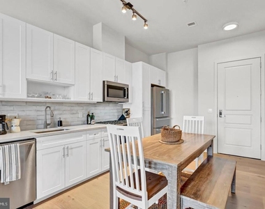 6803 Cameron Drive Nw - Photo Thumbnail 14