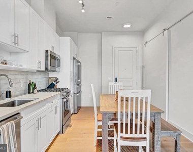 6803 Cameron Drive Nw - Photo Thumbnail 15