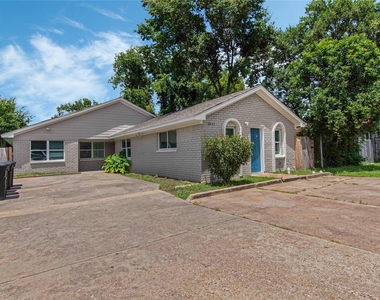 3621 Mainer Street - Photo Thumbnail 1