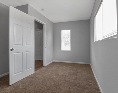 3621 Mainer Street - Photo Thumbnail 7