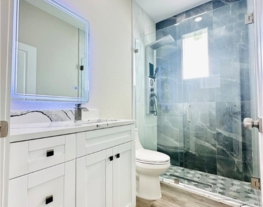 771 Gaylord Avenue S - Photo Thumbnail 17