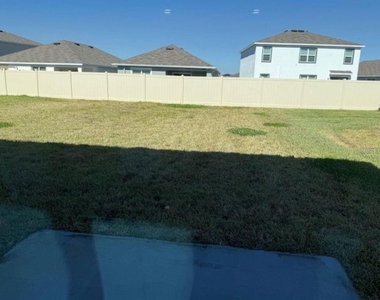 3440 Ivy Hollow Drive - Photo Thumbnail 2