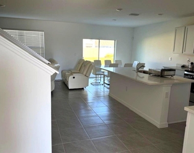 3440 Ivy Hollow Drive - Photo Thumbnail 3