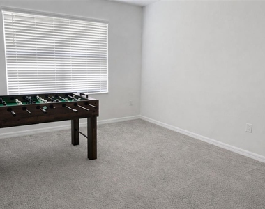 3440 Ivy Hollow Drive - Photo Thumbnail 11
