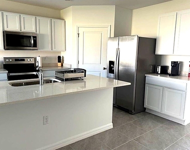 3440 Ivy Hollow Drive - Photo Thumbnail 5