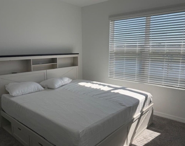 3440 Ivy Hollow Drive - Photo Thumbnail 12