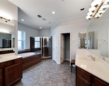 17904 Cachet Isle Drive - Photo Thumbnail 31