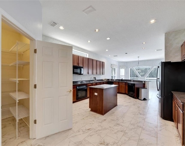 17904 Cachet Isle Drive - Photo Thumbnail 15