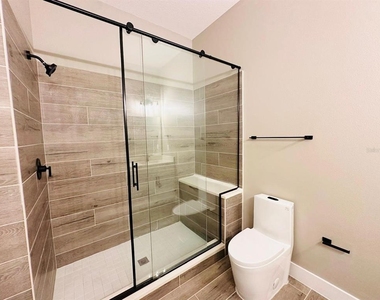 1680 Houston Street - Photo Thumbnail 7