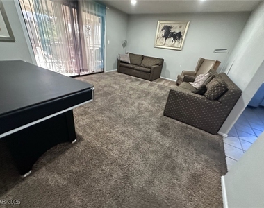 2409 N Bruce Street - Photo Thumbnail 3