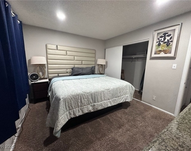 2409 N Bruce Street - Photo Thumbnail 7