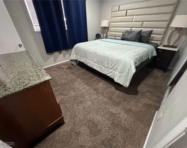 2409 N Bruce Street - Photo Thumbnail 6