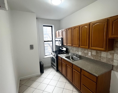660 West 180th Street - Photo Thumbnail 1