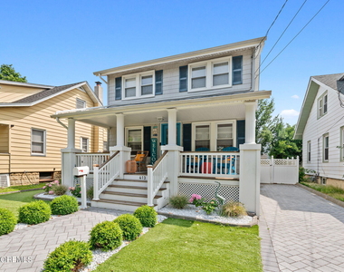 413 13th Avenue - Photo Thumbnail 1
