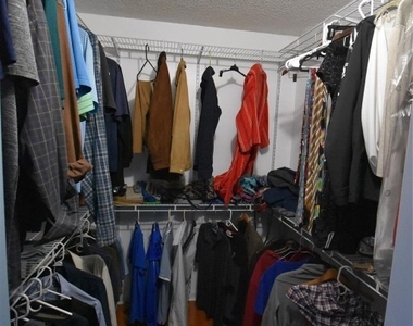 4301 Martinique Circle - Photo Thumbnail 32