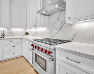 4116 University Boulevard - Photo Thumbnail 7