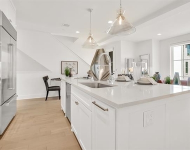 4116 University Boulevard - Photo Thumbnail 8